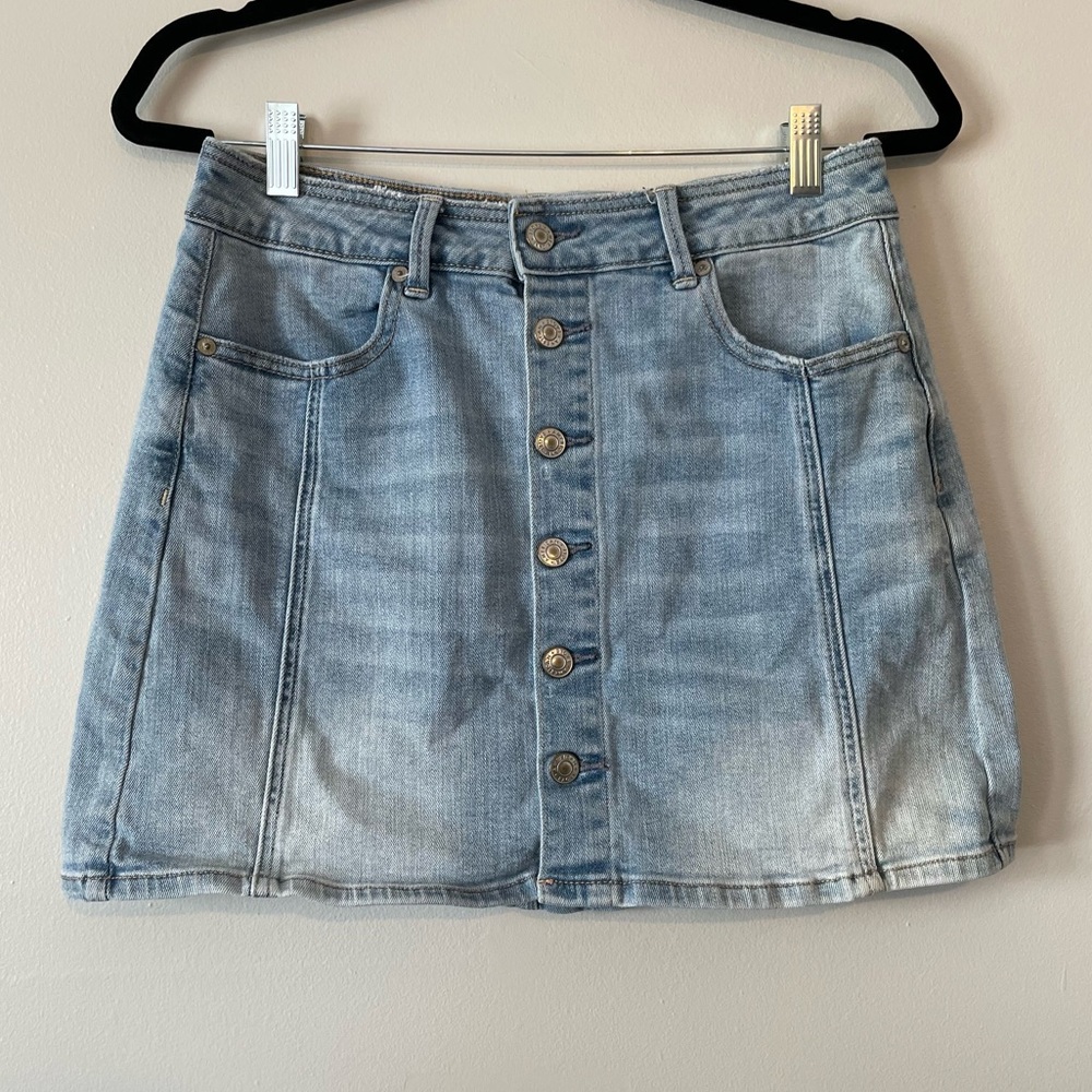 American Eagle | High Rise Denim Button Skirt